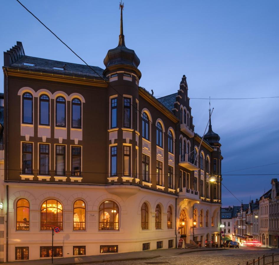 Hotel 1904 Олесунн Экстерьер фото